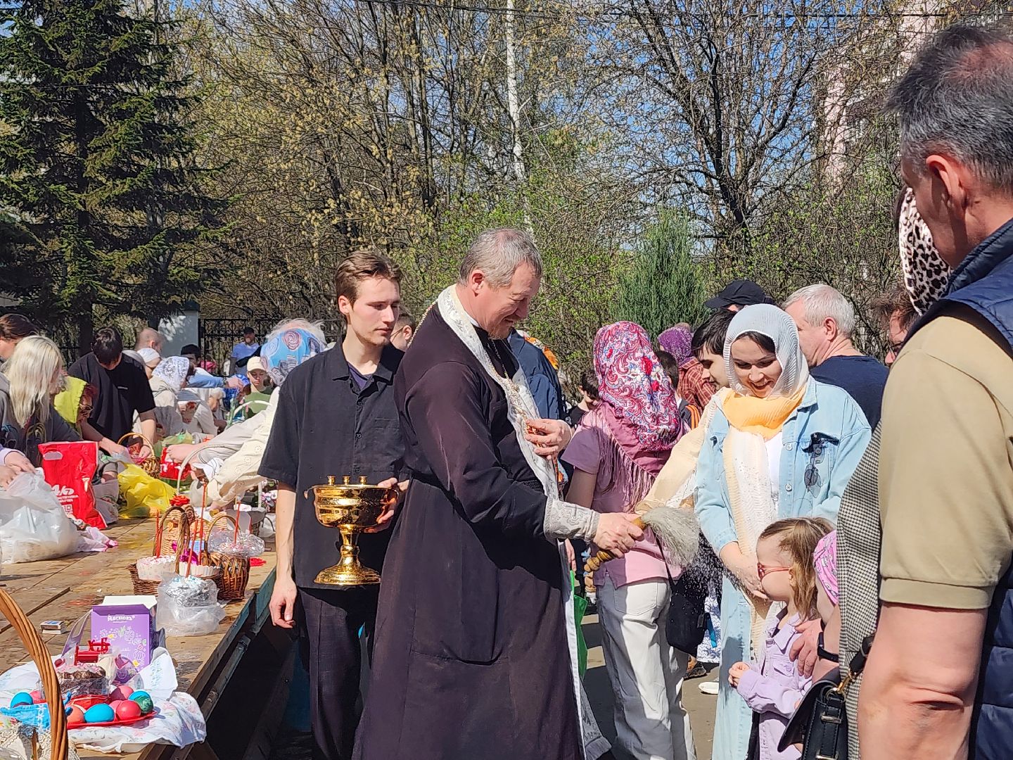 мытищи, Освещение куличей,