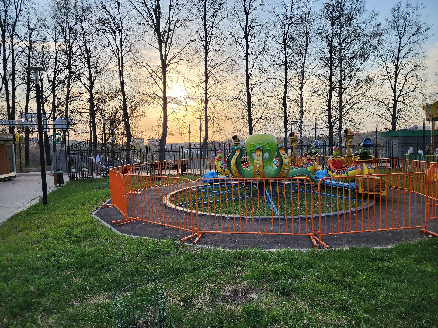 подольск, аттракционы, парк талалихина,