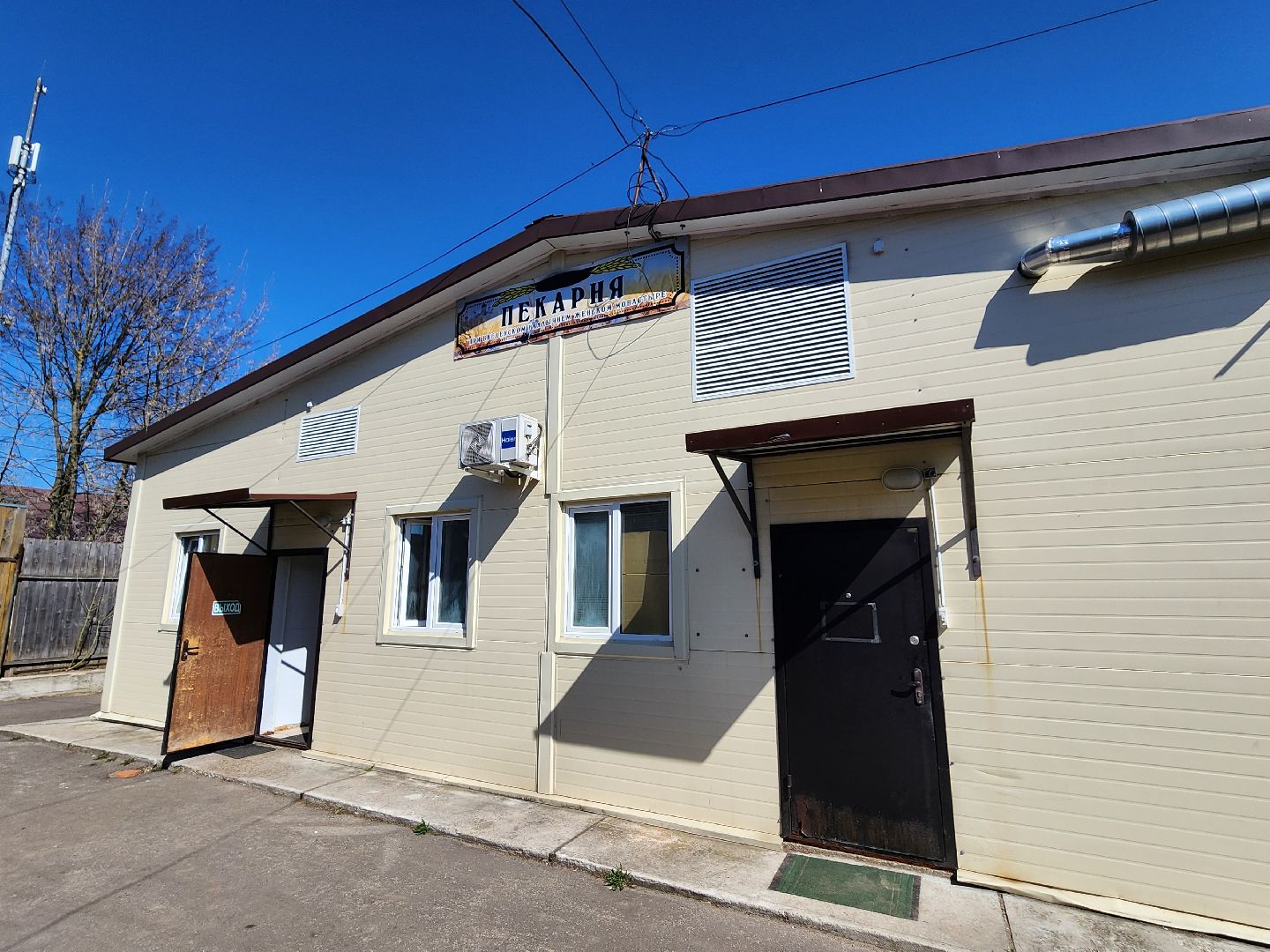 серпухов, монастырская пекарня, владычный монастырь, пасха в серпухове,