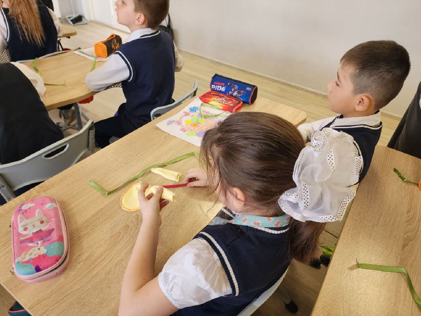 солнечногорск, праздник, пасха, пасхальные зайцы, школьники,