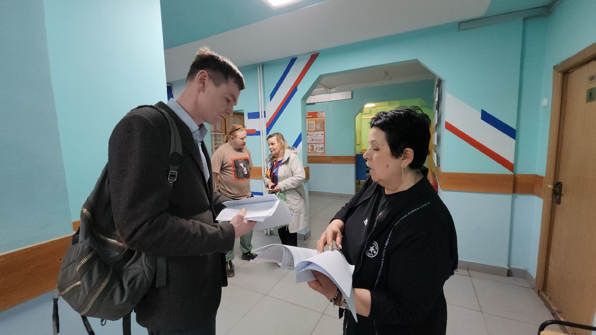 выездная администрация, Лобня, Шум, Школа,