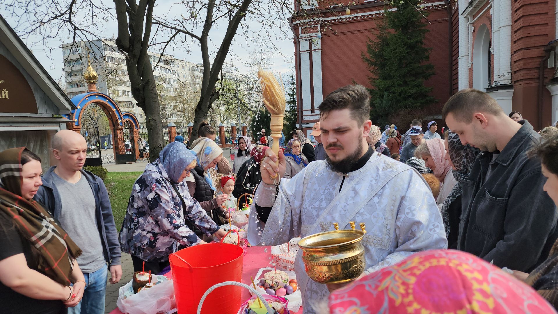 пасха, освящение куличей, орехово-зуевский округ,