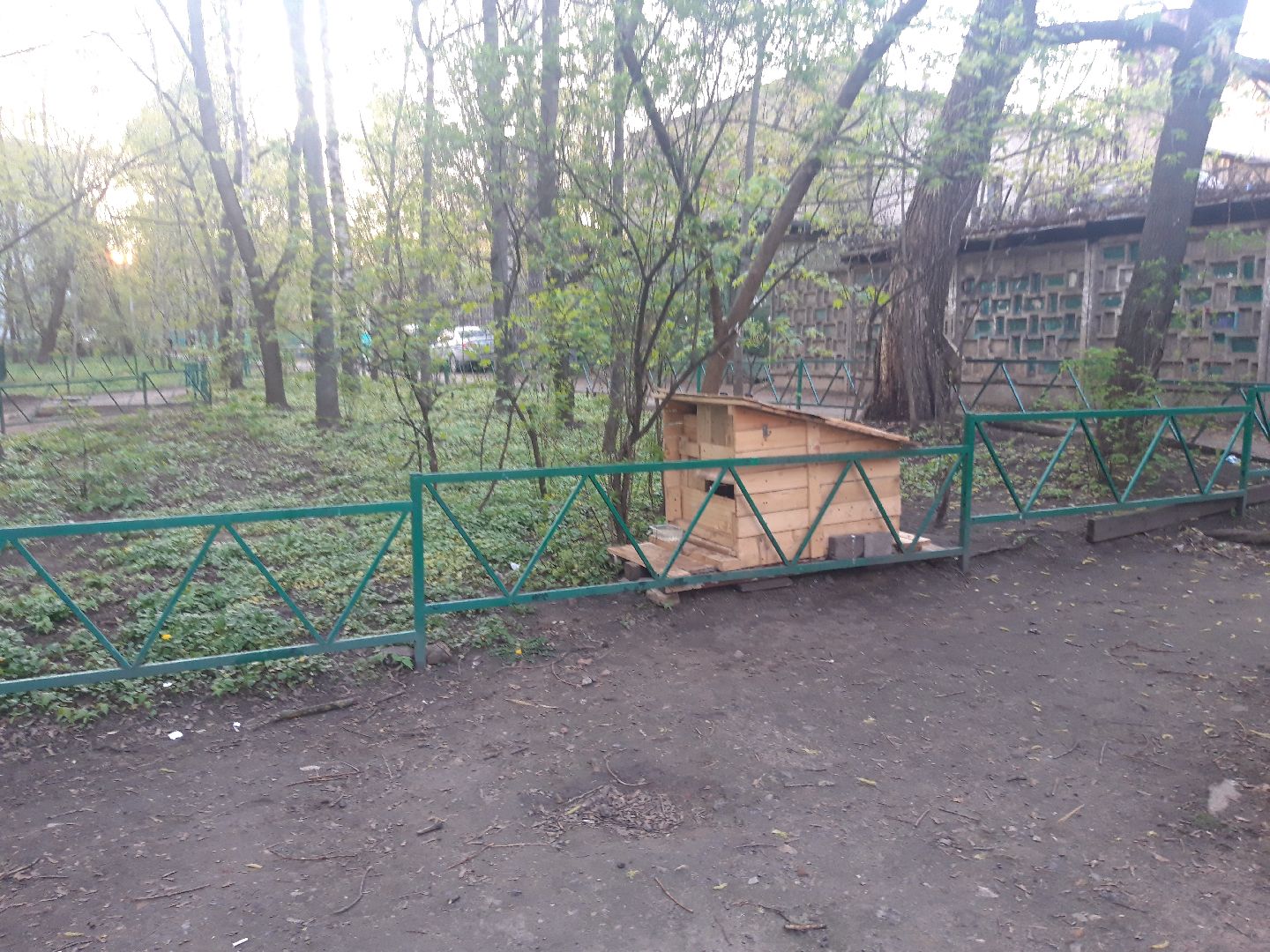 доброе дело, выходи во двор,