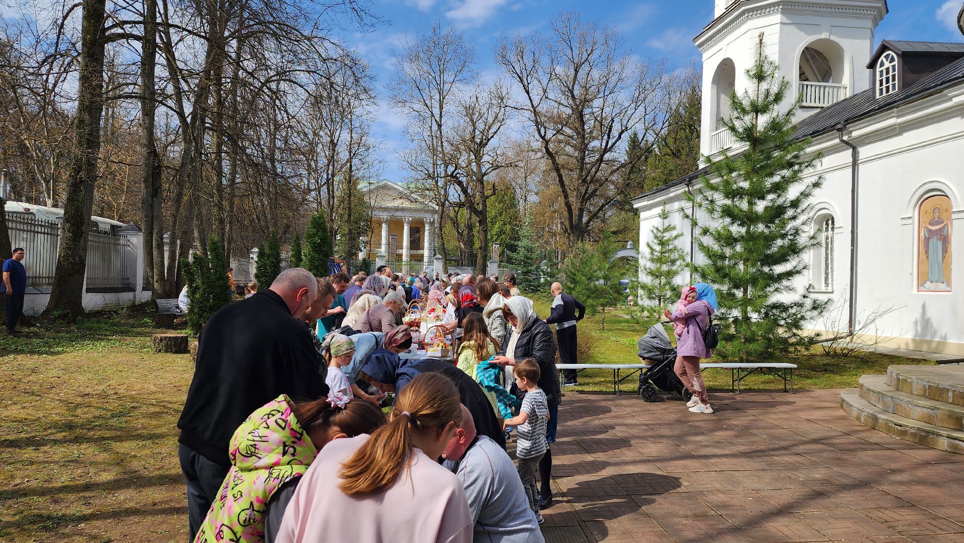 пасхальная неделя, освящение куличей, истра,