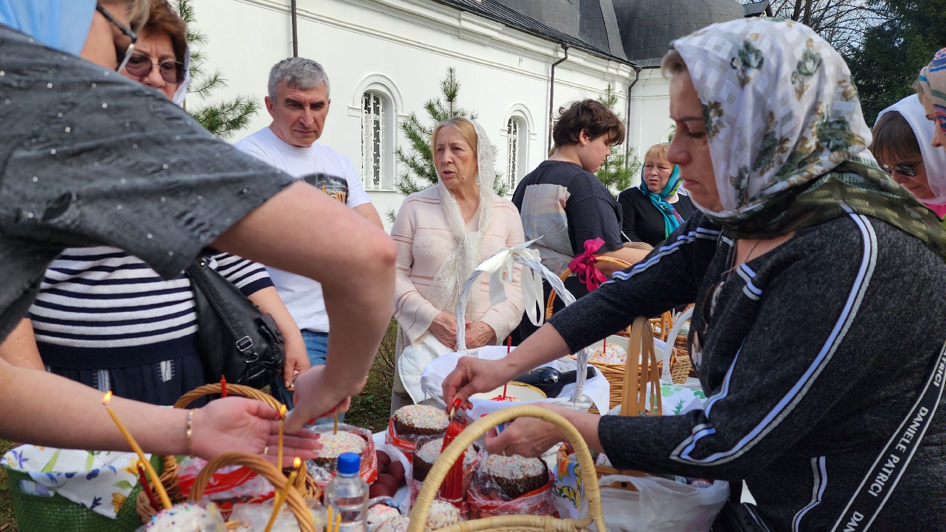 пасхальная неделя, освящение куличей, истра,