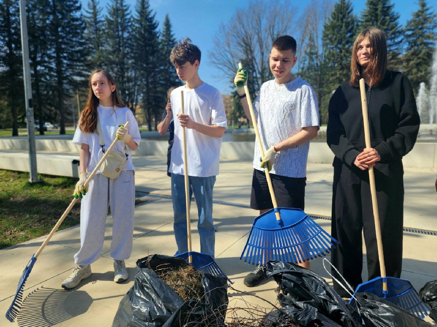 пущино, серпухов, субботник,здоровое отечество,