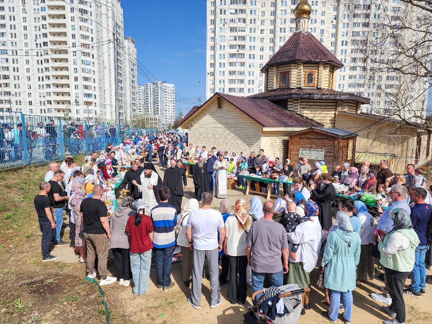 Подольск, Пасха, архиепископ аксий, освящение куличей,