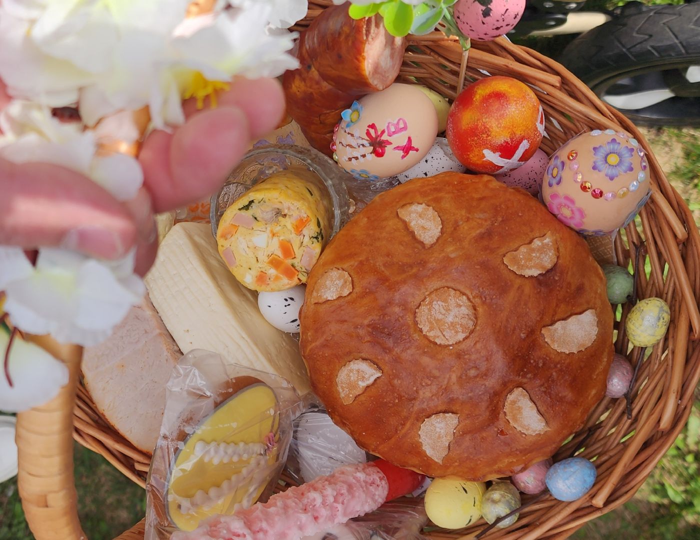 Звенигород, Религия, пасха, Общество ,