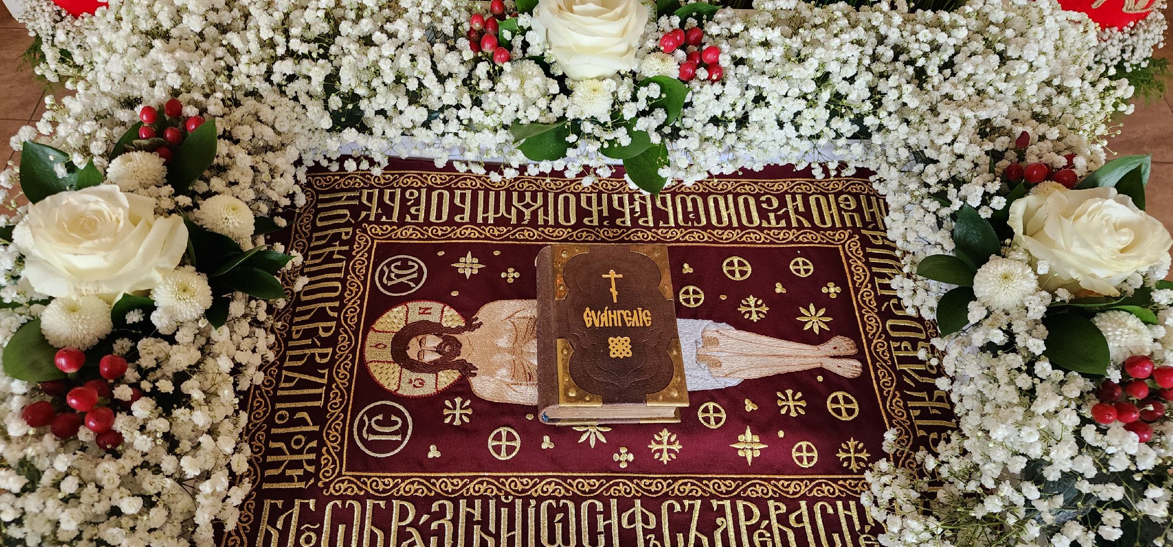 Звенигород, Религия, пасха, Общество ,