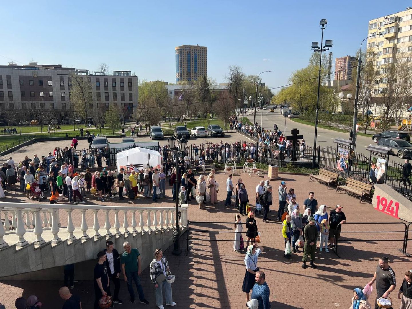 Реутов, куличи, крашенные яйца, Пасха,  освящение куличей,