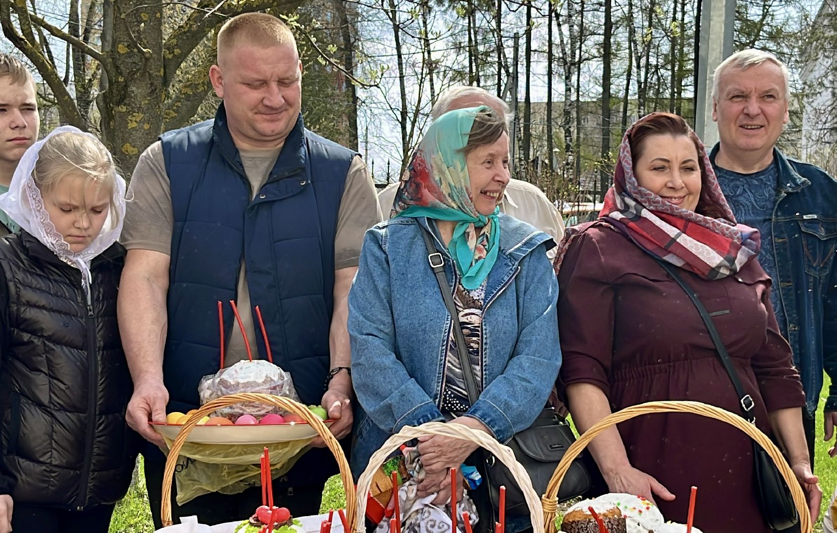 наро-фоминск,никольский собор наро-фоминска, наро-фоминский городской округ, освящение куличей,