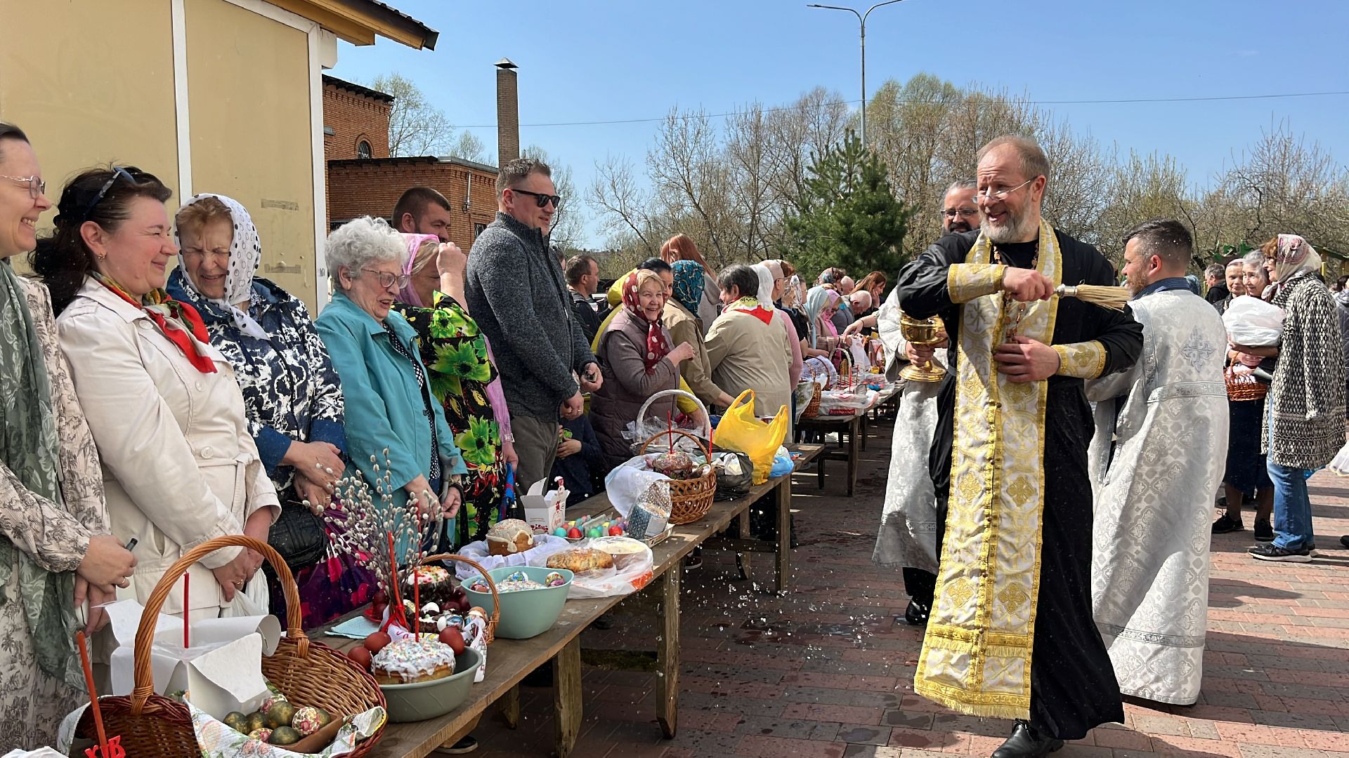 наро-фоминск,никольский собор наро-фоминска, наро-фоминский городской округ, освящение куличей,