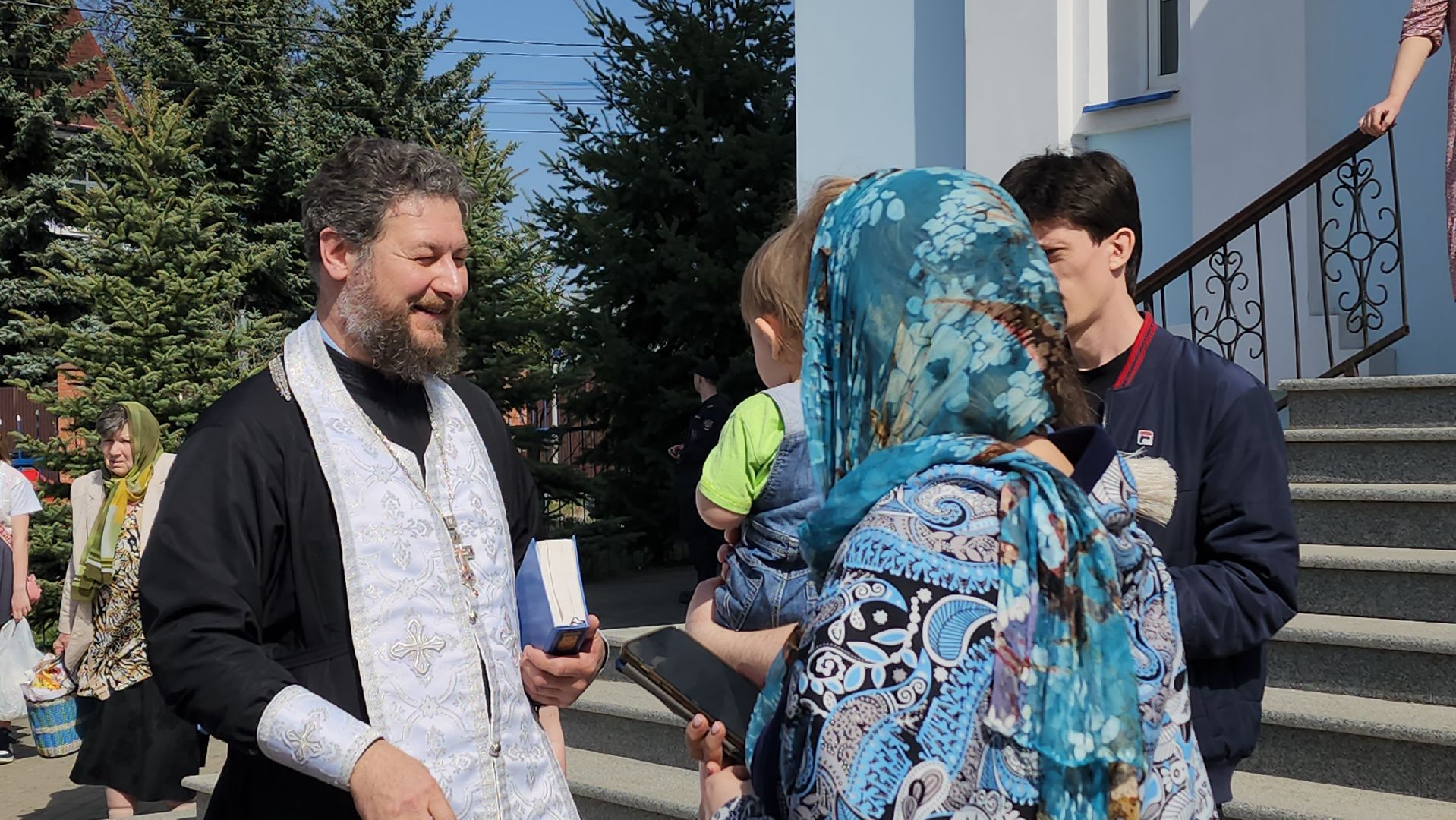 пушкино, храм, пасха, освящение куличей, христианский праздник, христос воскрес,