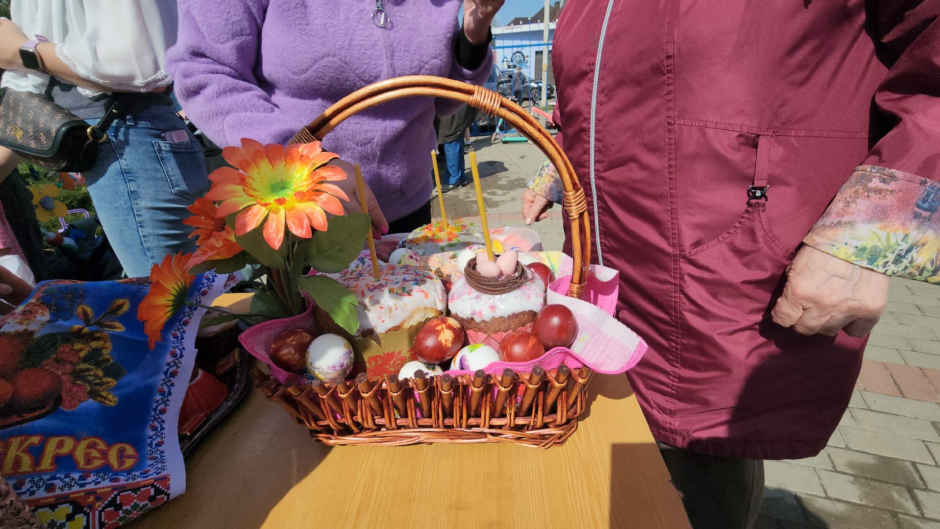 пушкино, храм, пасха, освящение куличей, христианский праздник, христос воскрес,