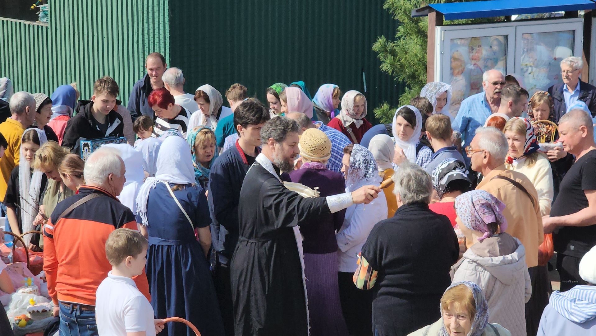 пушкино, храм, пасха, освящение куличей, христианский праздник, христос воскрес,