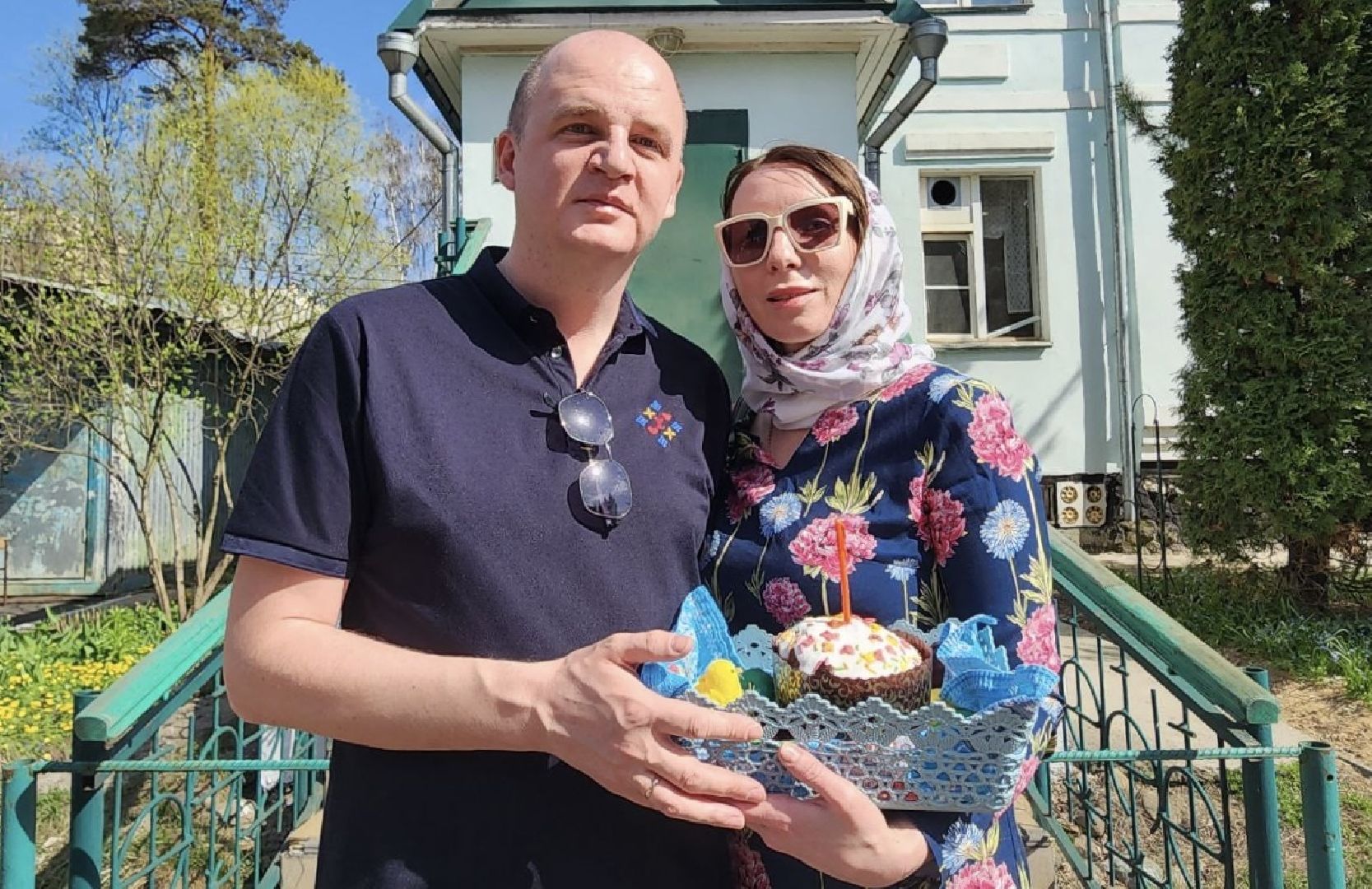 религия, сергиев посад, храм петра и павла, куличи,