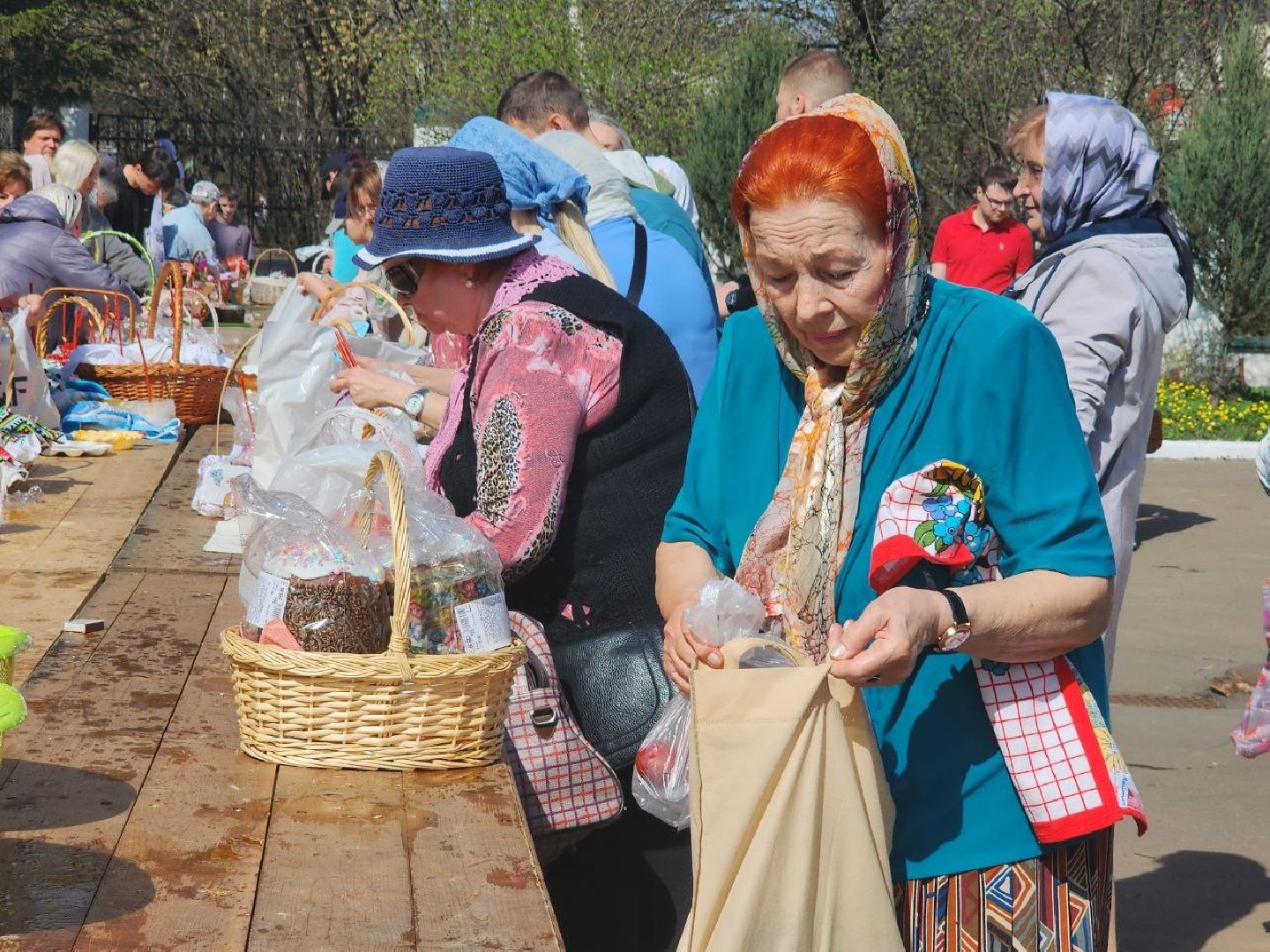 религия, сергиев посад, храм петра и павла, куличи,