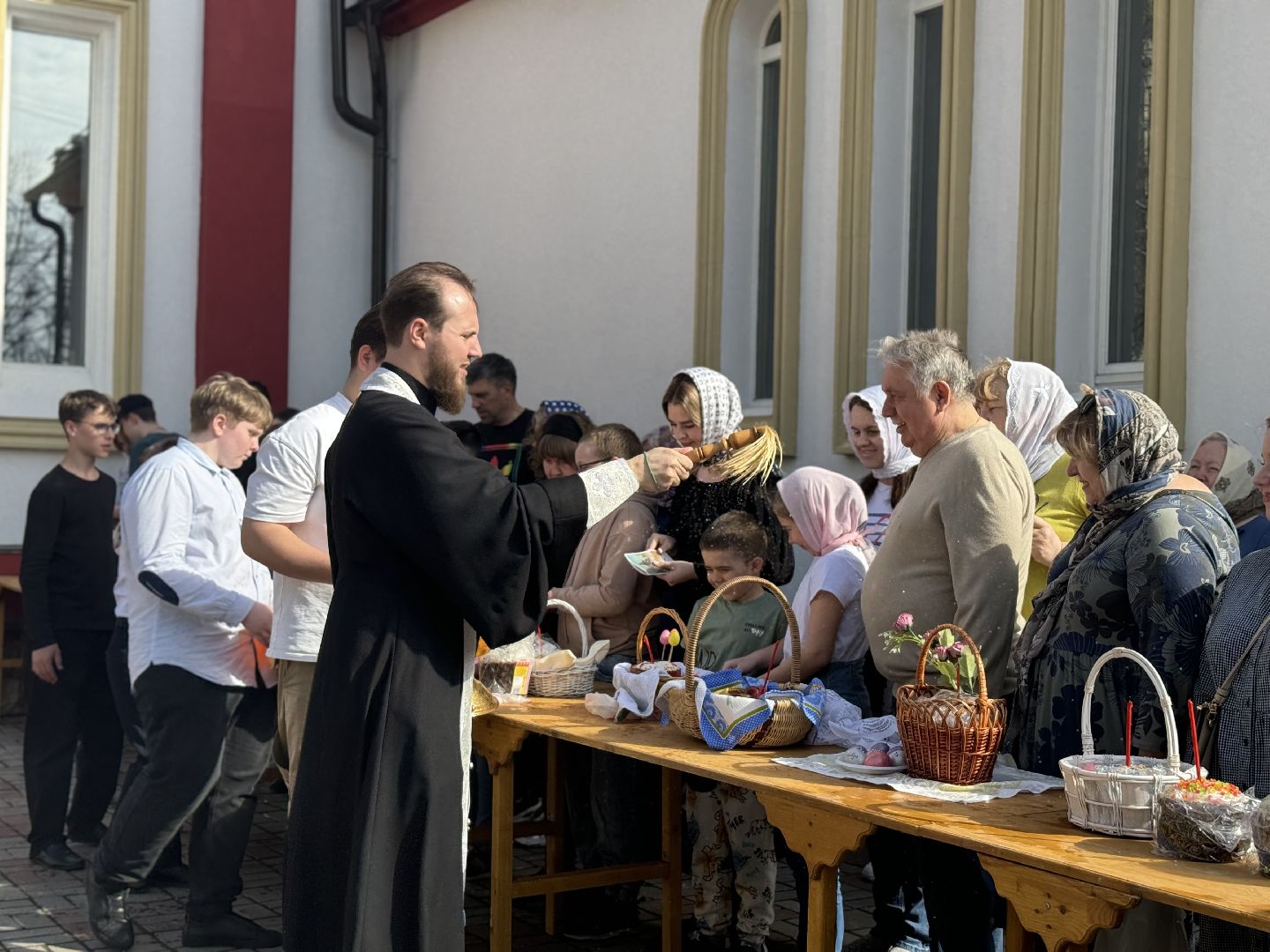 пасха, храм георгия победоносца, освещение куличей,