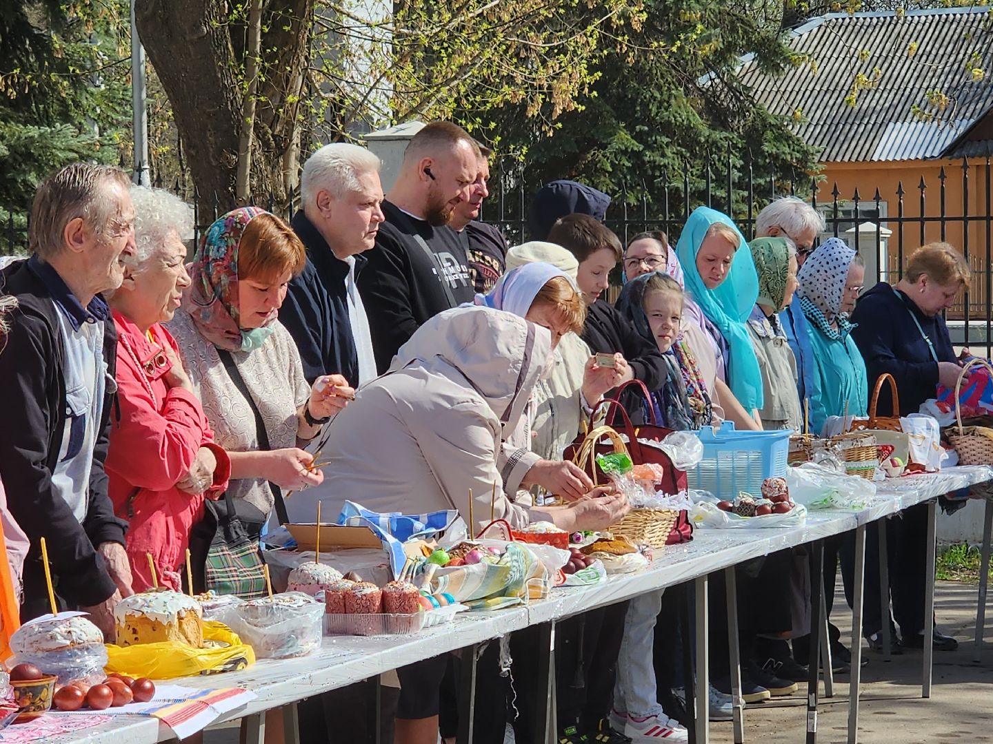 королёв, пасхальные традиции, освящение яиц и куличей, храм рождества пресвятой богородицы,