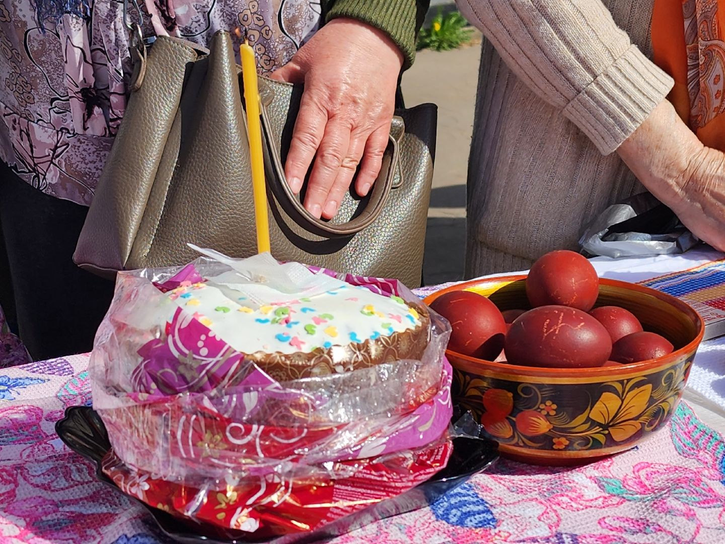 королёв, пасхальные традиции, освящение яиц и куличей, храм рождества пресвятой богородицы,