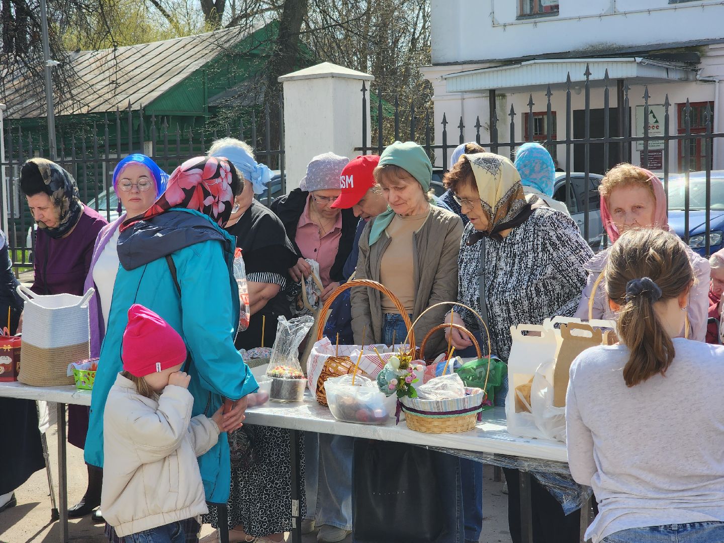 королёв, пасхальные традиции, освящение яиц и куличей, храм рождества пресвятой богородицы,