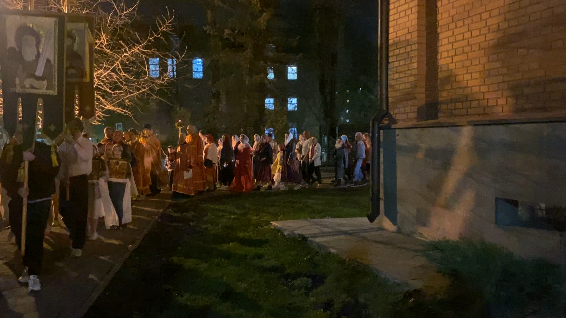 светлая пасха, храм рвсн во власихе, власиха храм, крестный ход, праздник пасхи,