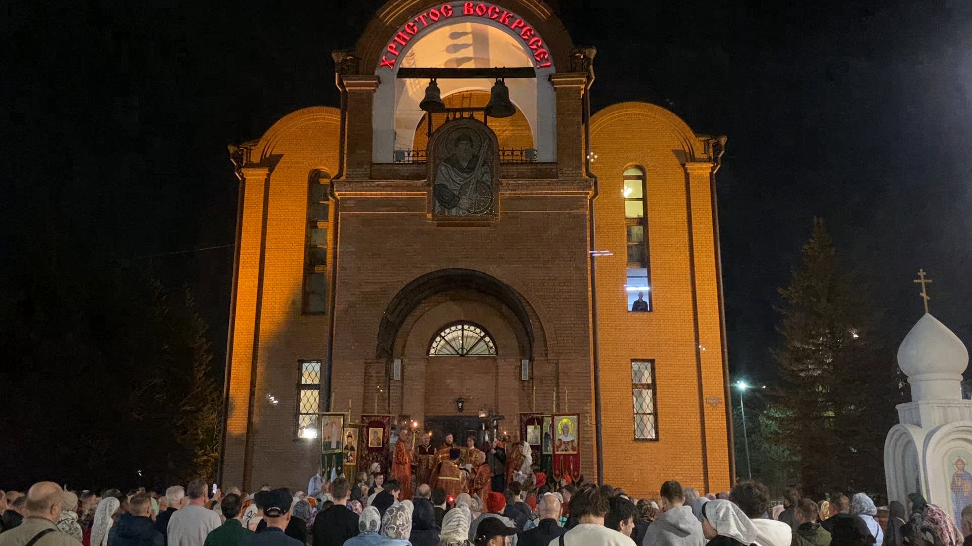светлая пасха, храм рвсн во власихе, власиха храм, крестный ход, праздник пасхи,
