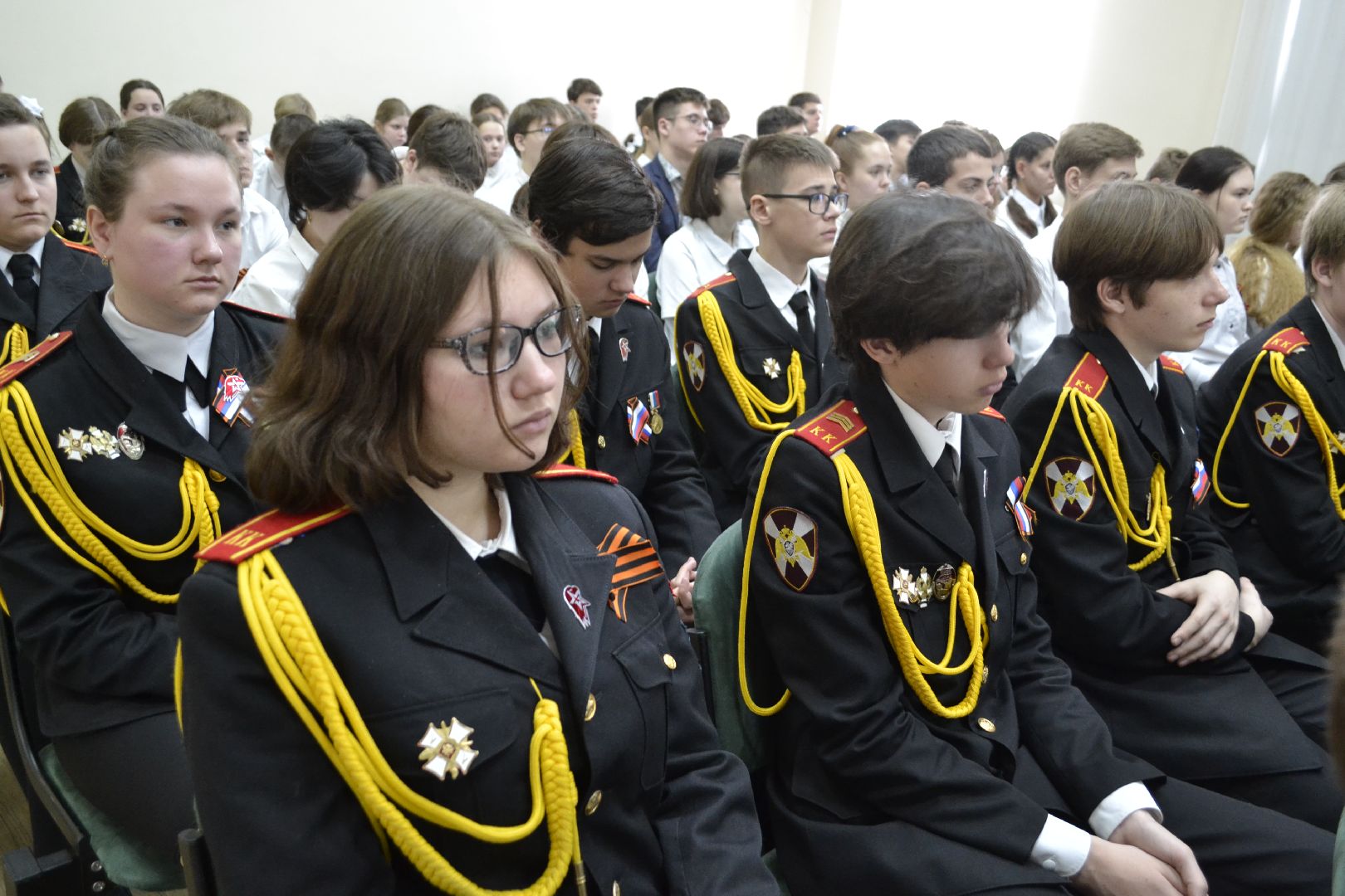 Балашиха, Подмосковье, СВО, уроки Мужества, орден Мужества, Росгвардия, школы