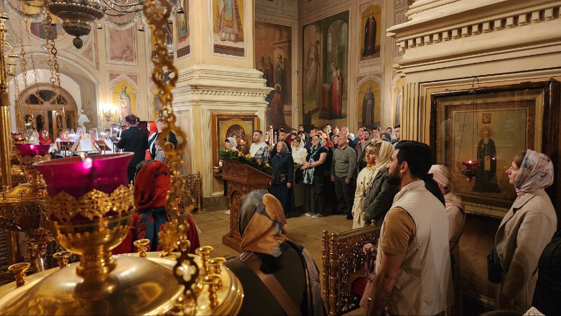 Дмитров, Успенский собор в Дмитрове, Пасха,