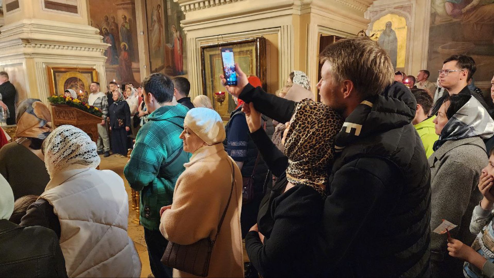 Дмитров, Успенский собор в Дмитрове, Пасха,