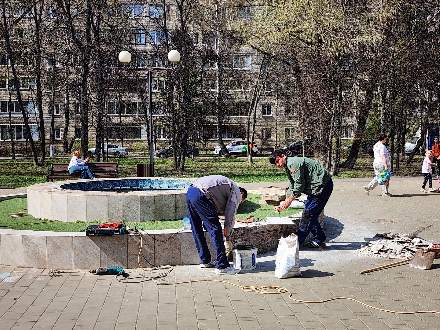 королёв, благоустройство, сезон фонтанов в королеве, день победы,