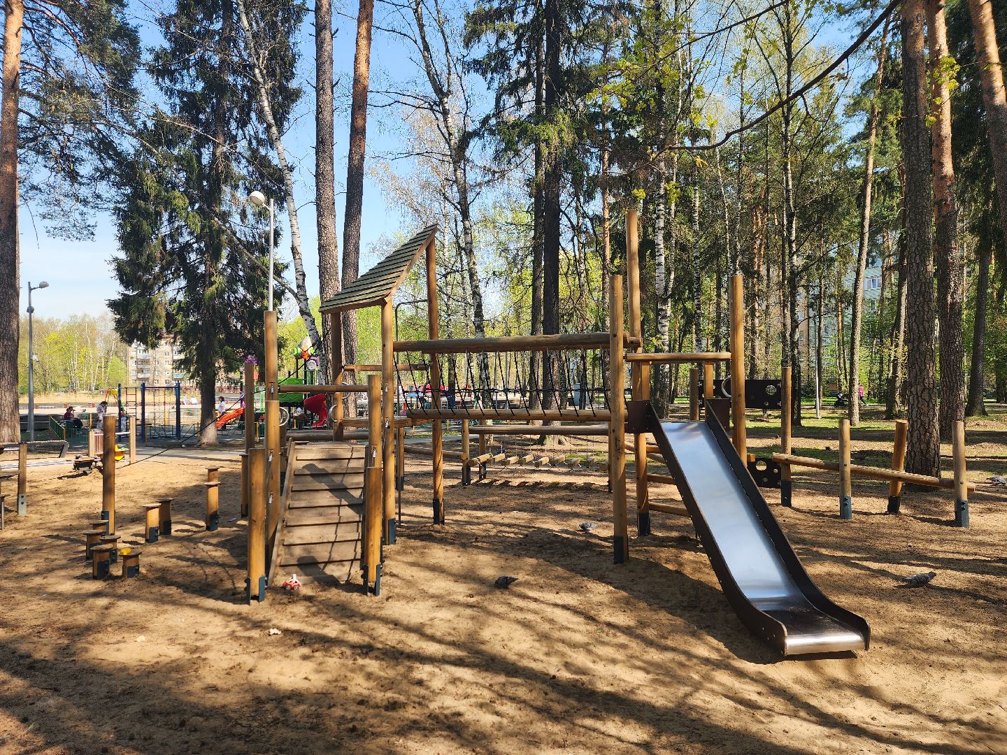 королёв, благоустройство, сквер героев курсантов в королеве, коммунальные службы города,