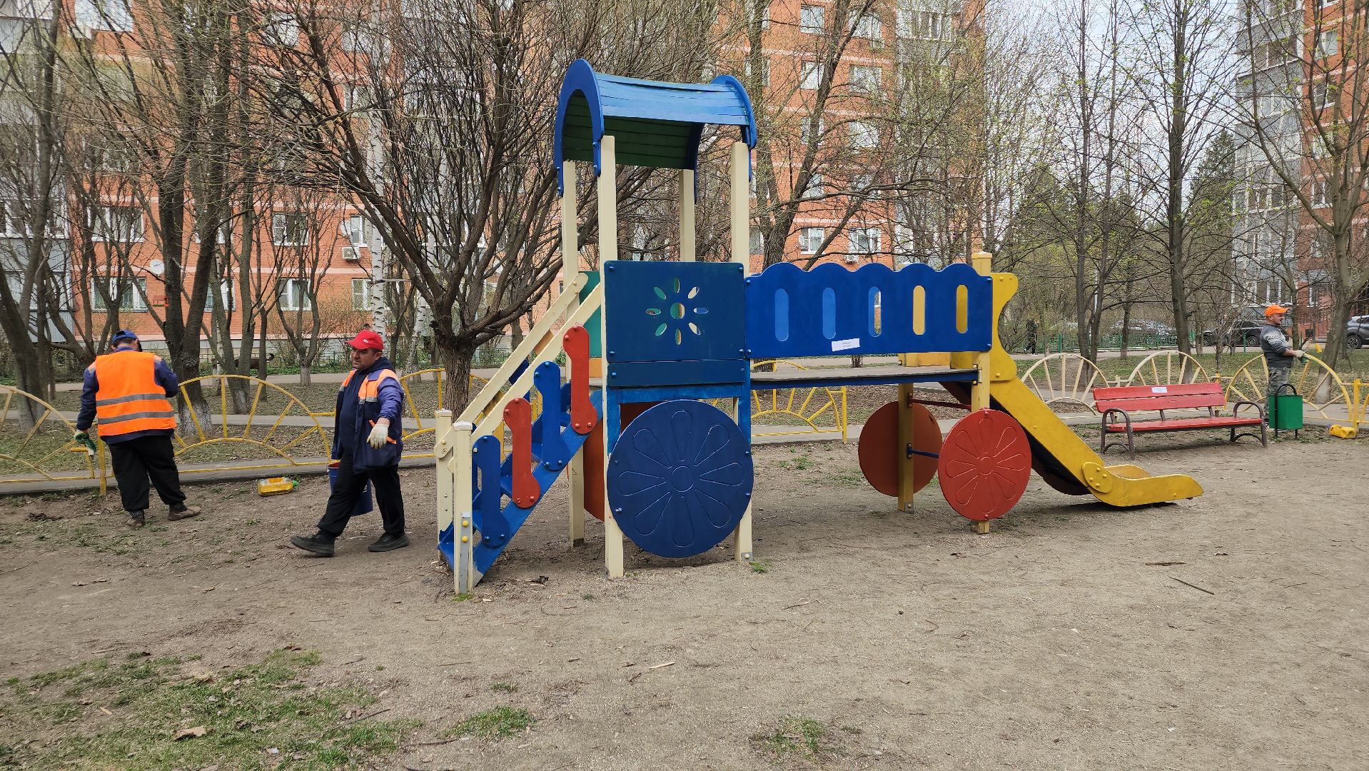 пушкино, детская  площадка, покраска детских игровых площадок,ремонт детских площадок,коммунальная служба,