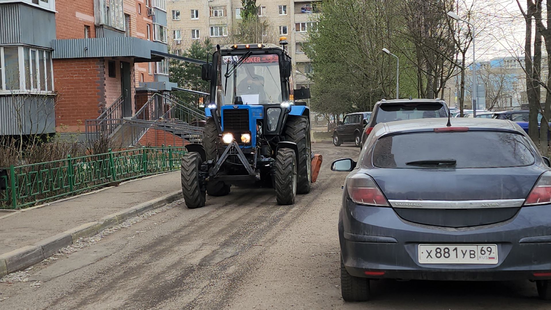 пушкино, вертикалки, жкх, уборка территорий, влажная уборка города, коммунальные службы,
