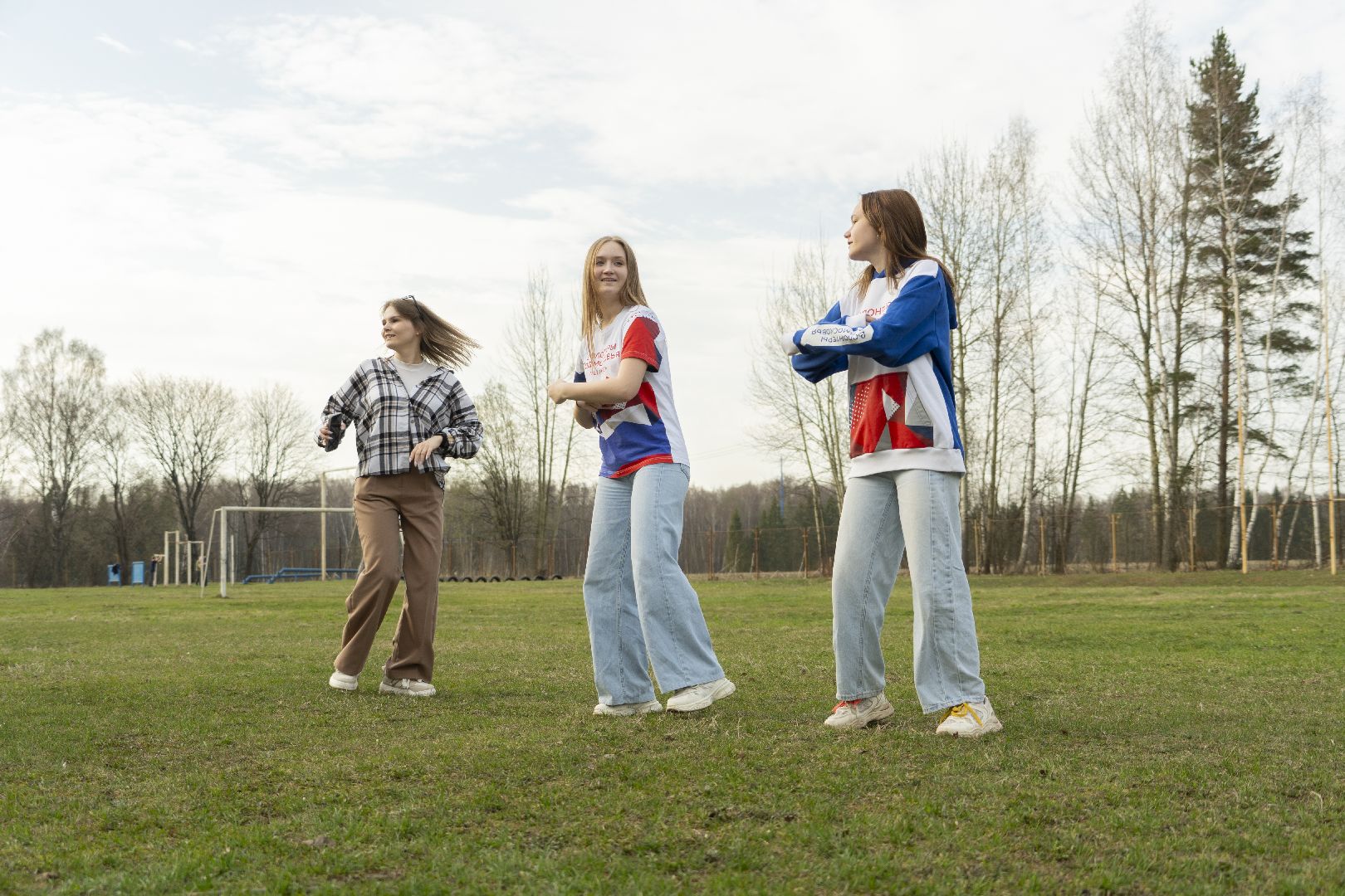 королёв, волонтеры подмосковья в королеве, пункт временного размещения родник, развлечения для детей,