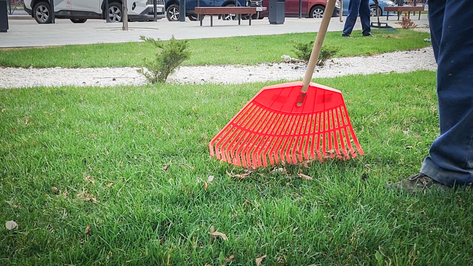 бронницы, уборка площади имени Тимофеева , весенняя уборка , площадь имени Тимофеева ,