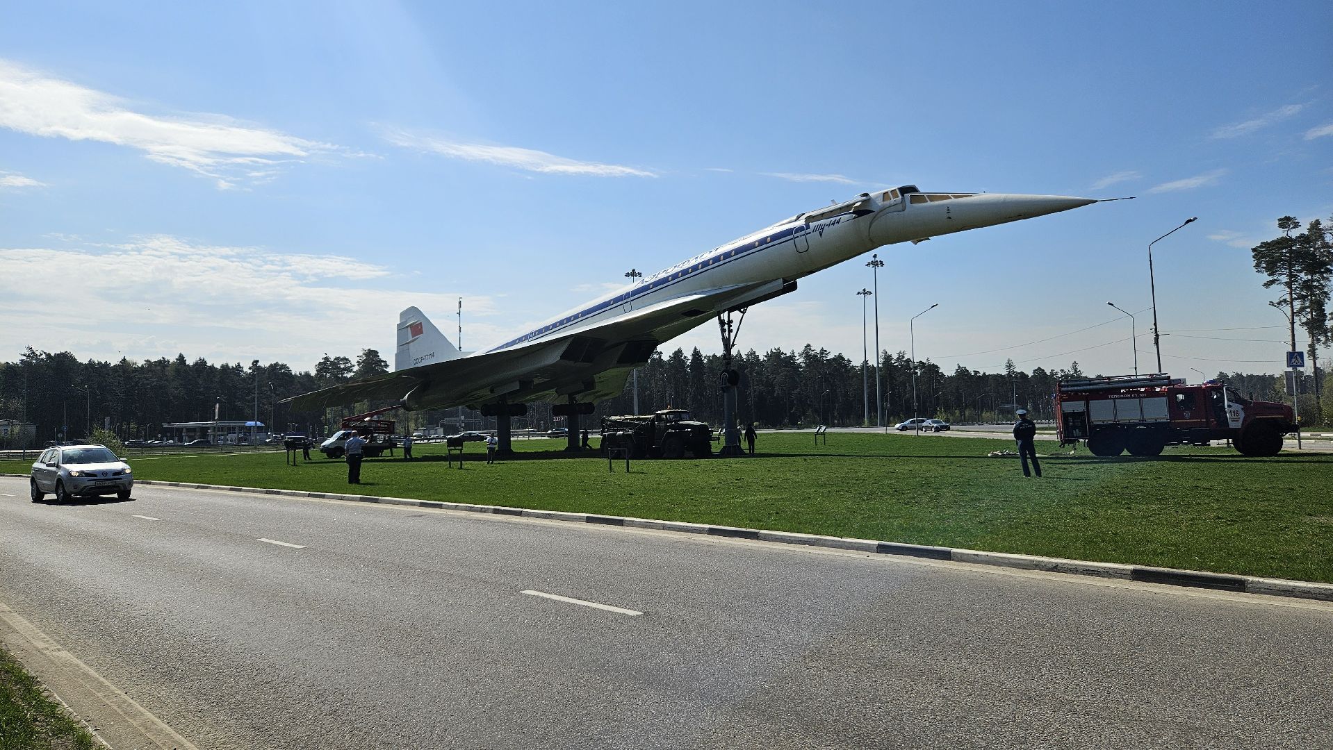 самолет, ту-144, памятник, жуковский,