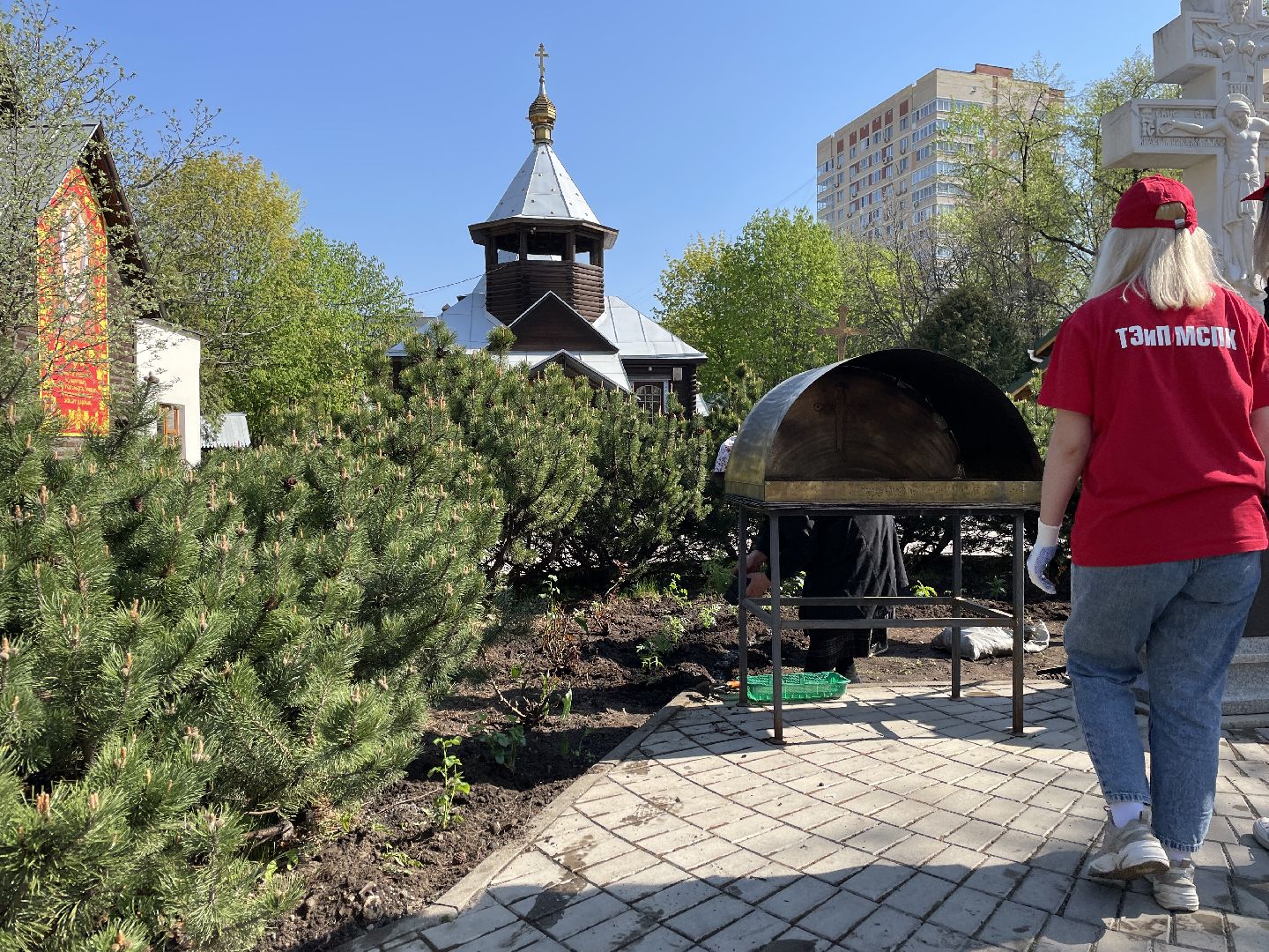 Цветы, студенты; Люберцы