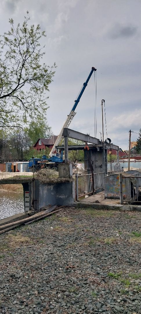 плотина, коломенка