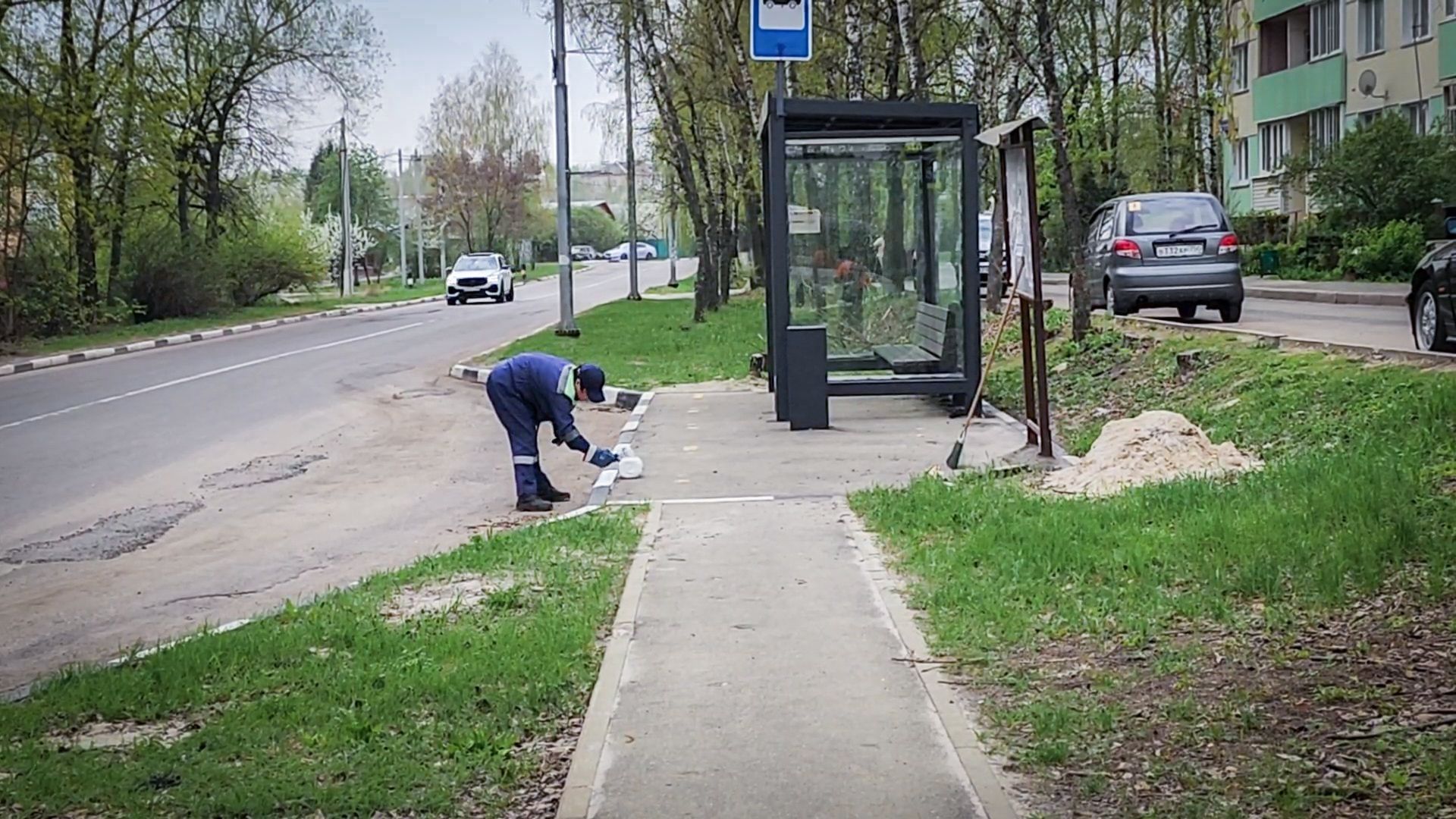 бронницы, благоустройство , покраска бордюров,