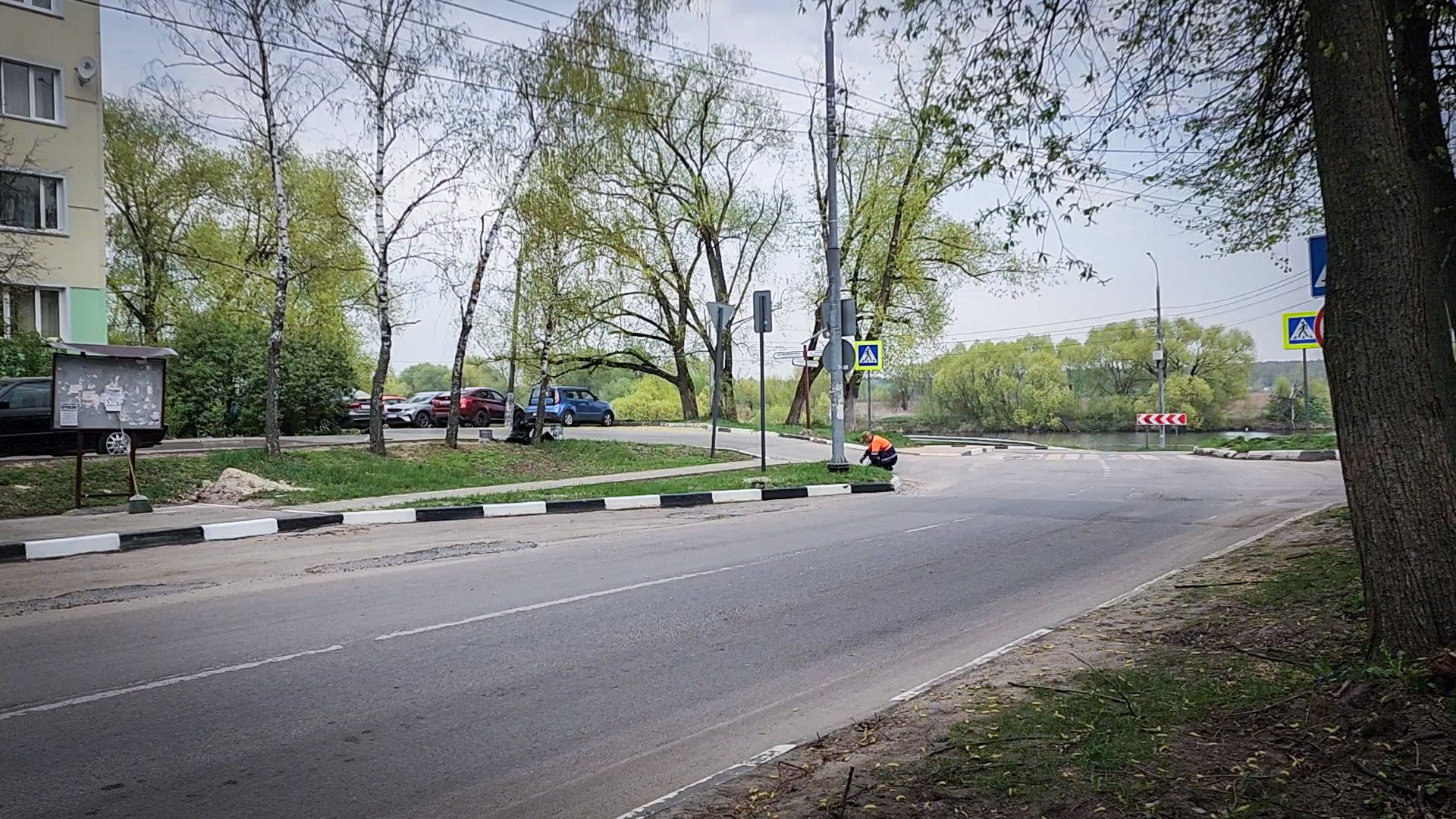 бронницы, благоустройство , покраска бордюров,