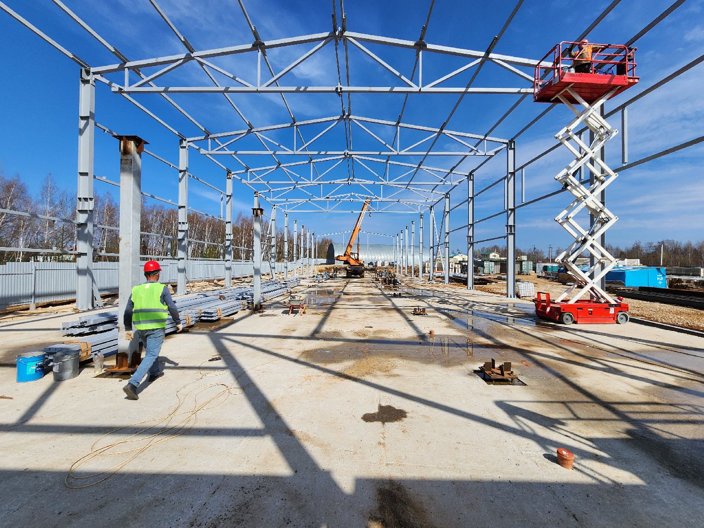 Чехов, улица Литейная, новое пищевое производство, предприятие, здоровое питание, орехи и сухофрукты, компания Орбита, торговая марка Роял Мубарак, строительство, каркас здания, госпрограмма московской области, земля за 1 рубль, новые рабочие места,
