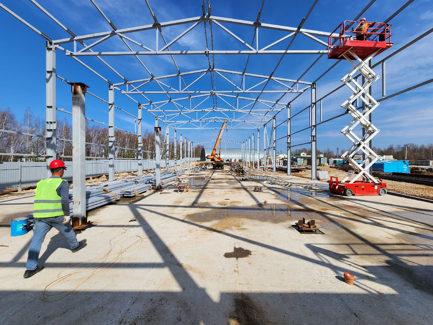 Чехов, улица Литейная, новое пищевое производство, предприятие, здоровое питание, орехи и сухофрукты, компания Орбита, торговая марка Роял Мубарак, строительство, каркас здания, госпрограмма московской области, земля за 1 рубль, новые рабочие места,
