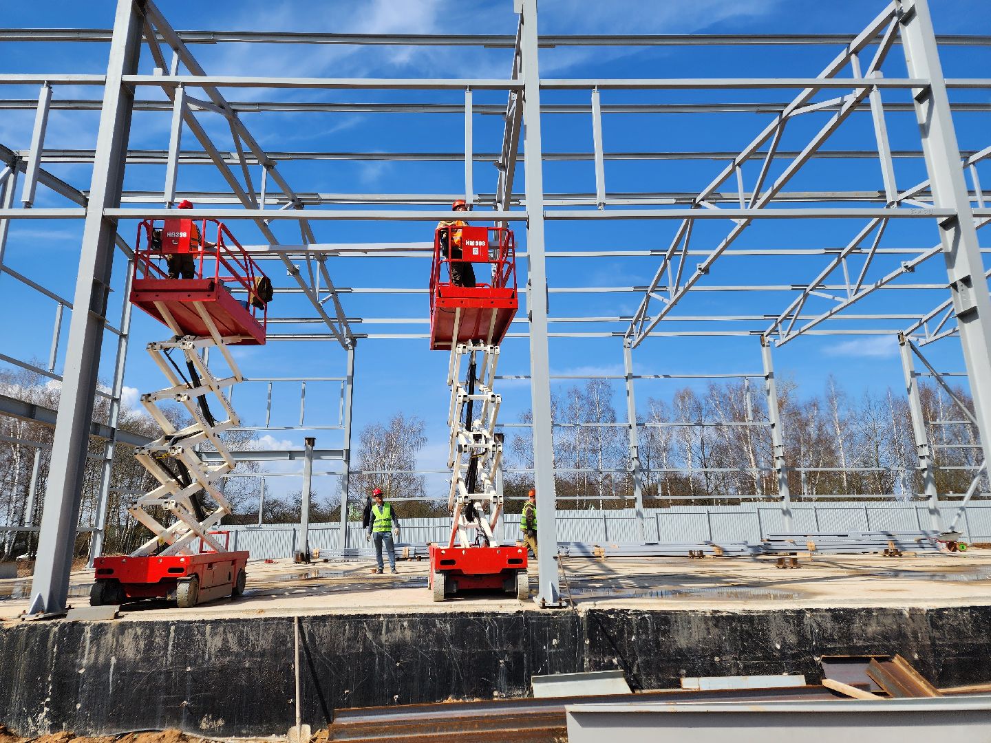 Чехов, улица Литейная, новое пищевое производство, предприятие, здоровое питание, орехи и сухофрукты, компания Орбита, торговая марка Роял Мубарак, строительство, каркас здания, госпрограмма московской области, земля за 1 рубль, новые рабочие места,