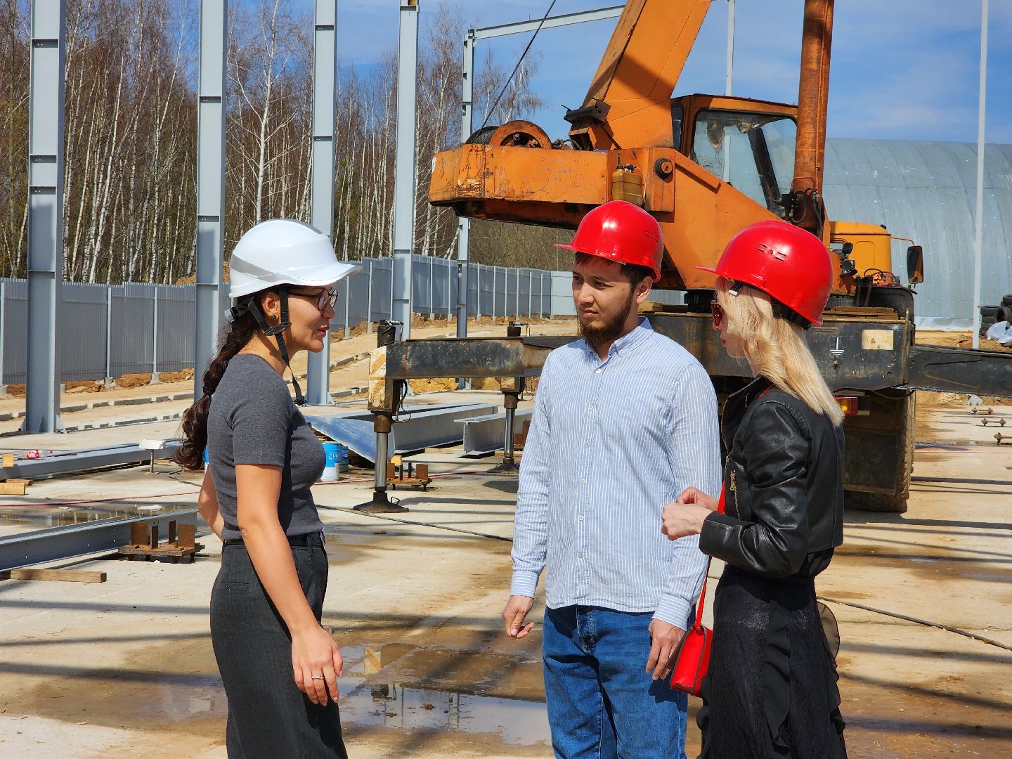 Чехов, улица Литейная, новое пищевое производство, предприятие, здоровое питание, орехи и сухофрукты, компания Орбита, торговая марка Роял Мубарак, строительство, каркас здания, госпрограмма московской области, земля за 1 рубль, новые рабочие места,