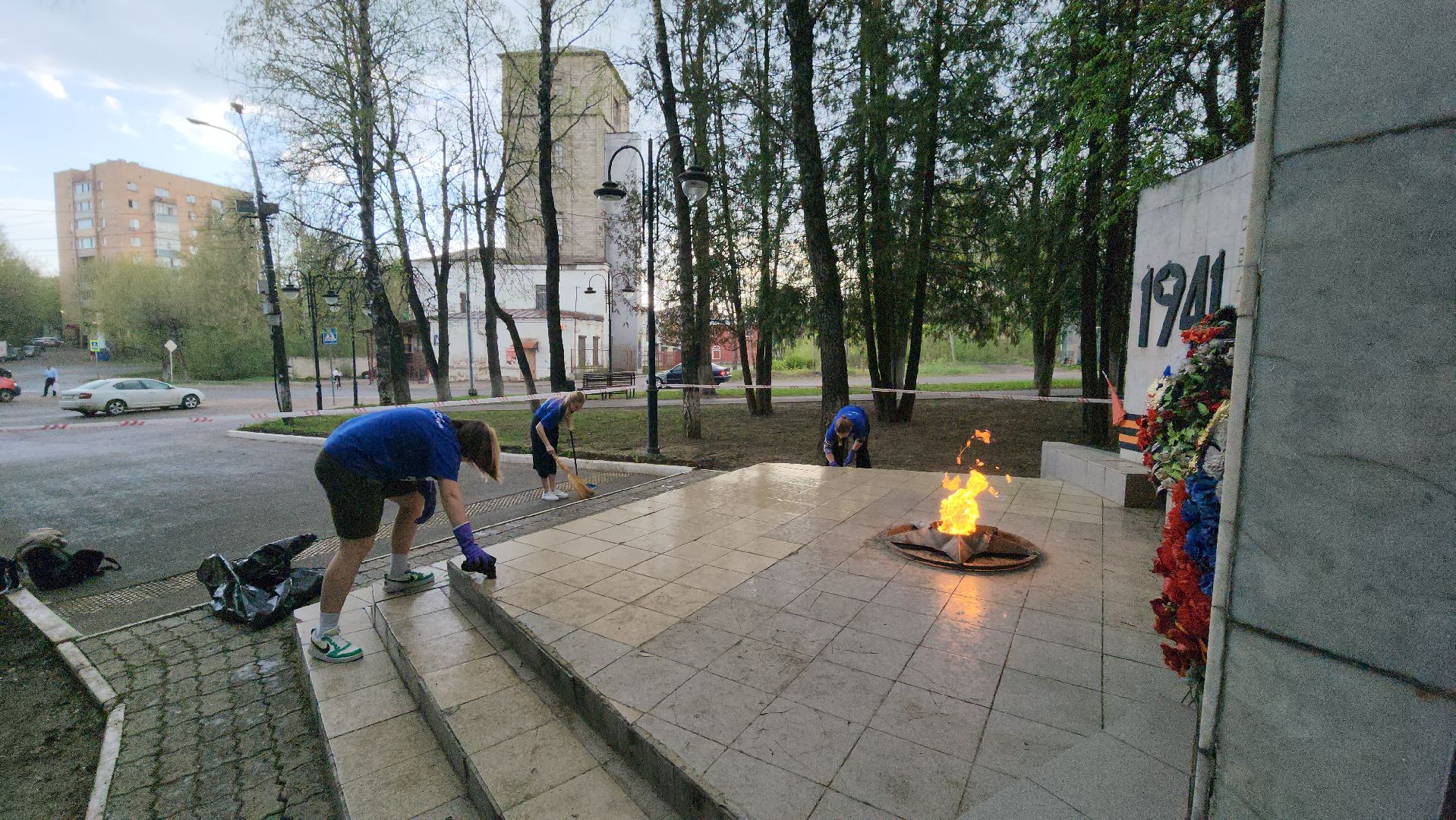 серпухов, улица ногина, вечный огонь, памятник вов, волонтеры подмосковья,