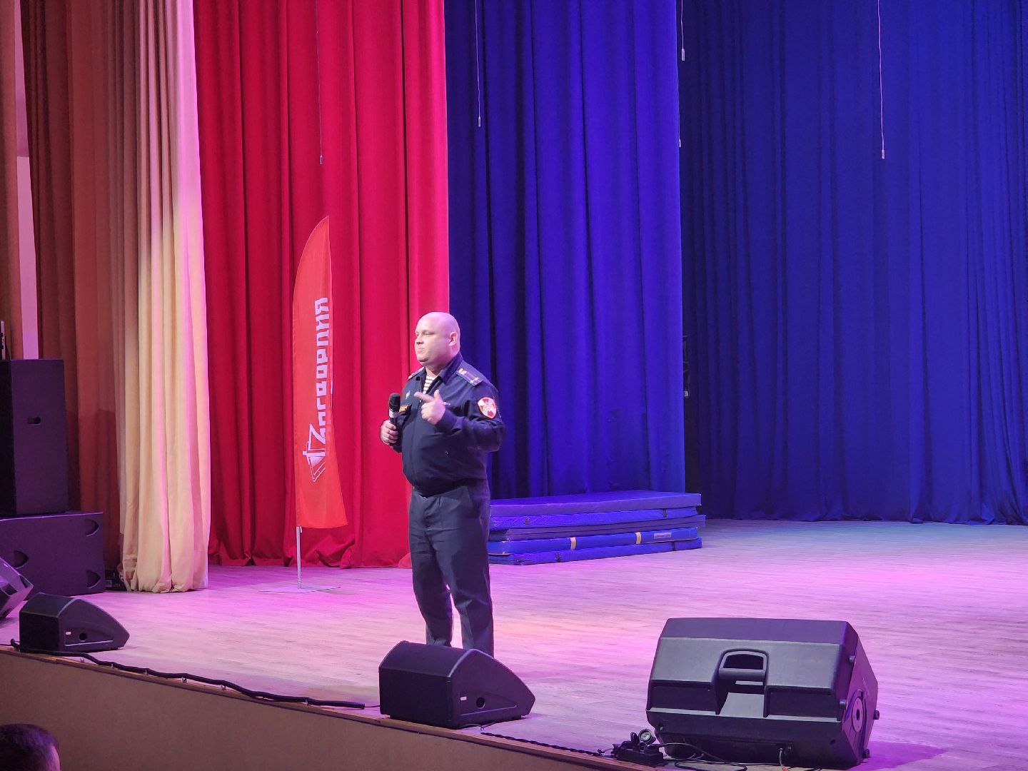 подольск, Росгвардия , Дворец молодежи ,