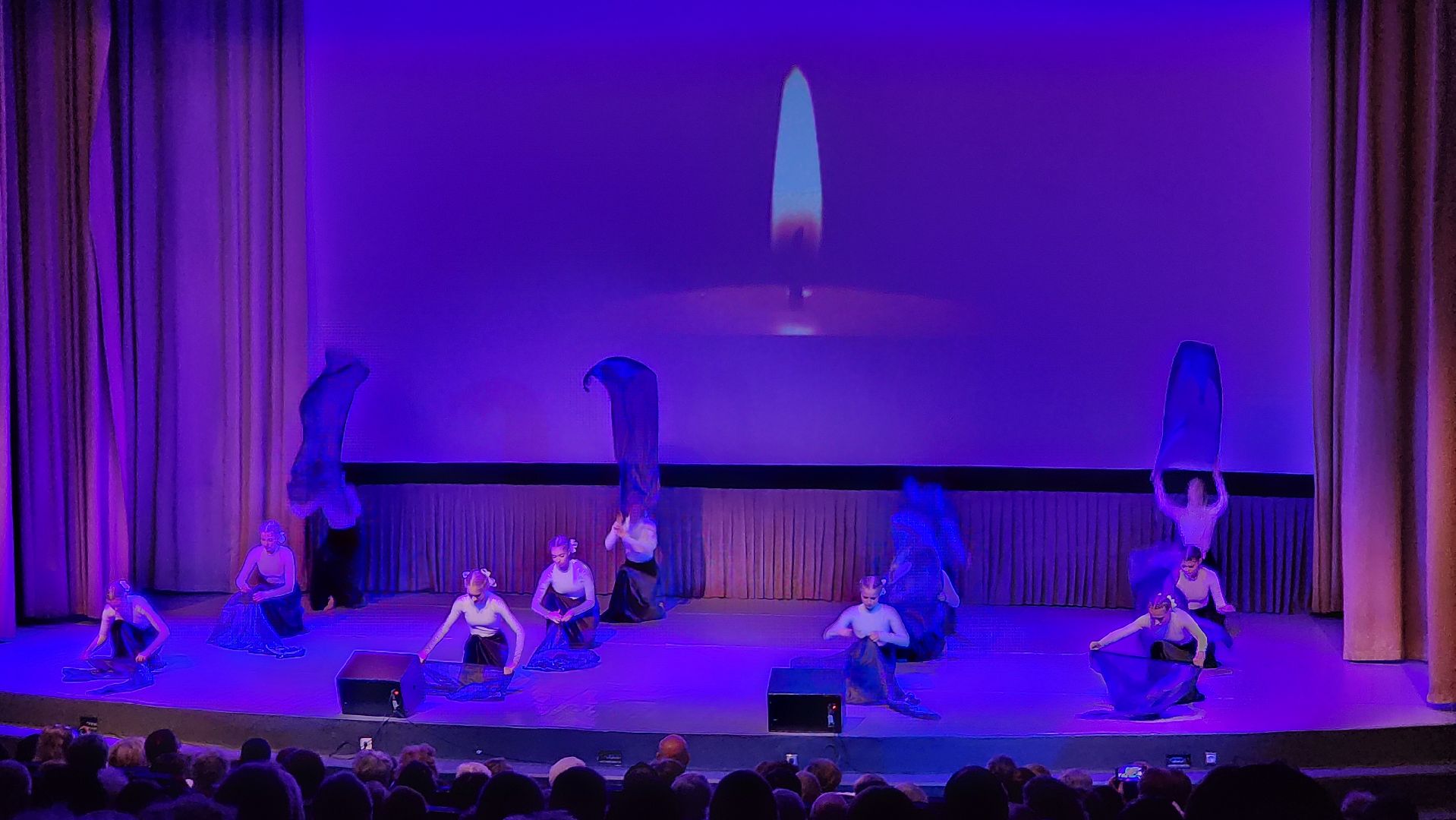 9 класс, 80-летие великой победы, Концерт, Лобня, Стихи, песни военных лет,