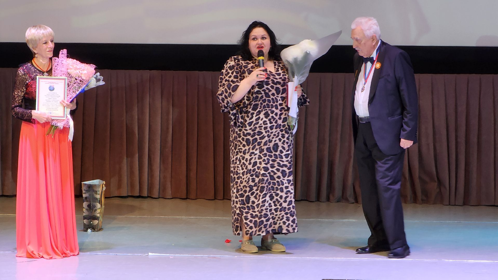 9 класс, 80-летие великой победы, Концерт, Лобня, Стихи, песни военных лет,