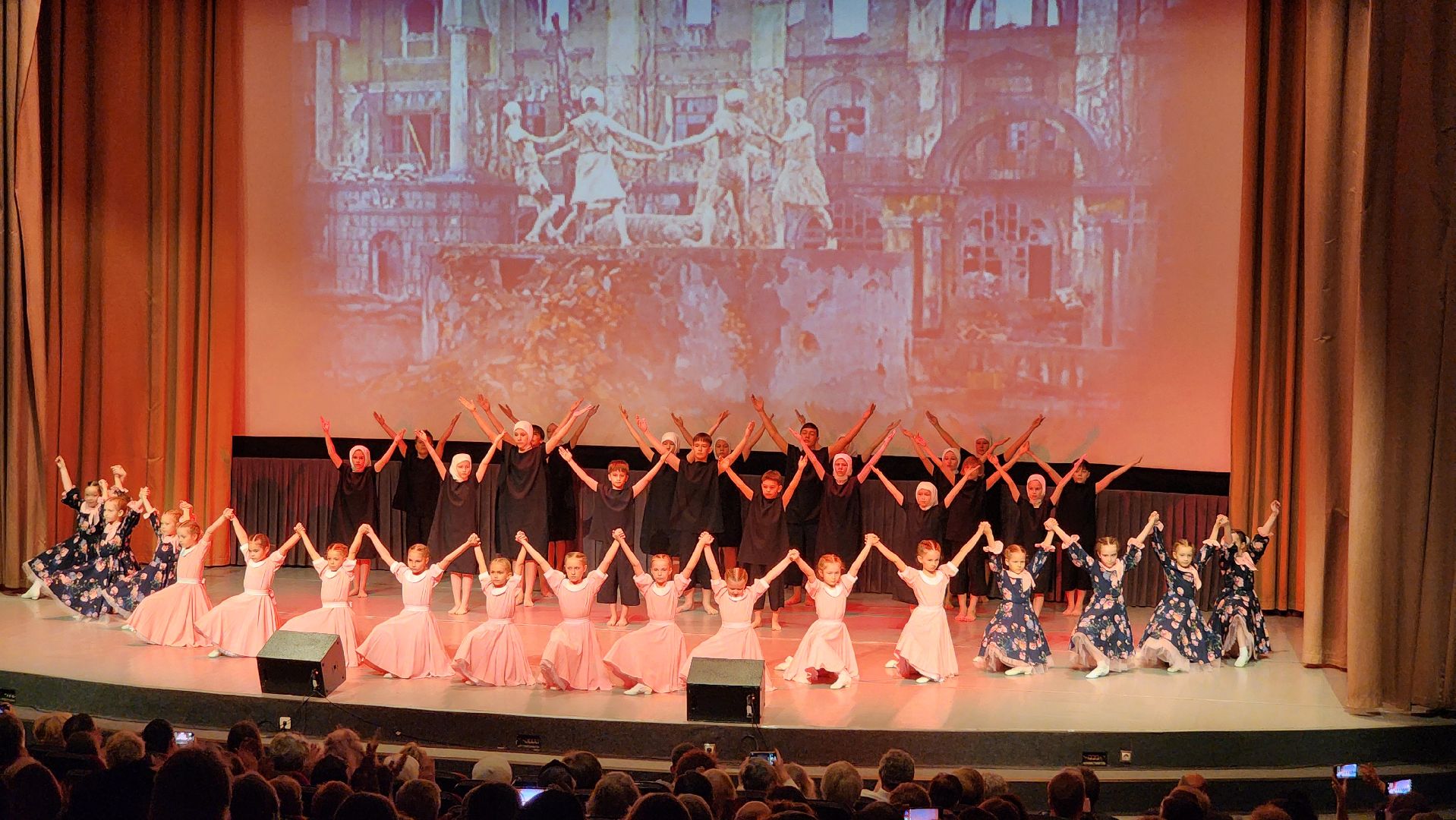 9 класс, 80-летие великой победы, Концерт, Лобня, Стихи, песни военных лет,